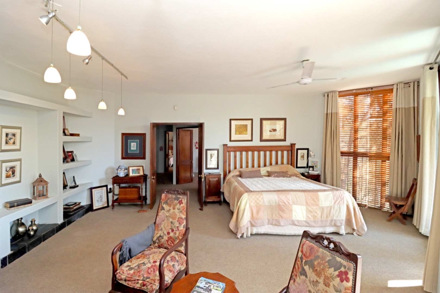 4 Bedroom Property for Sale in Hartbeespoort North West